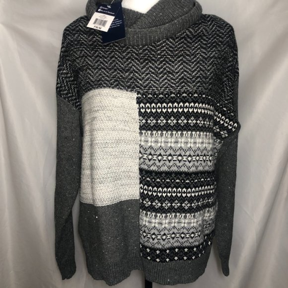 Holiday sweater size M  New with tag. grey & white& black - Picture 3 of 10